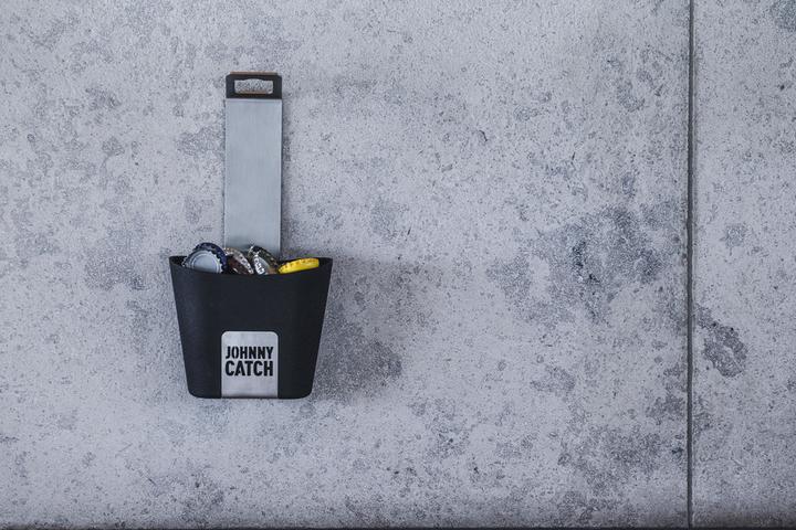 Produktbild Höfats Johnny Catch mit Auffangbecher (Elektrischer Korkenzieher)