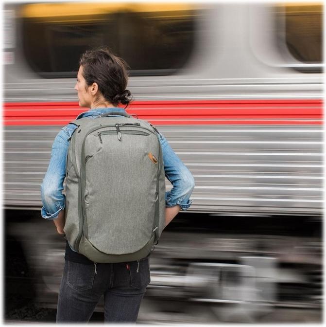 Actual product image Peak Design travel backpack (Photo backpack, 45 l)