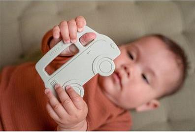 Actual product image Little Dutch Silicone bite ring bus