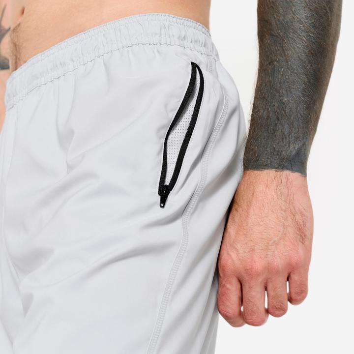 Actual product image Domyos Shorts Herren atmungsaktiv Reissverschlusstaschen - hellgrau (XL)