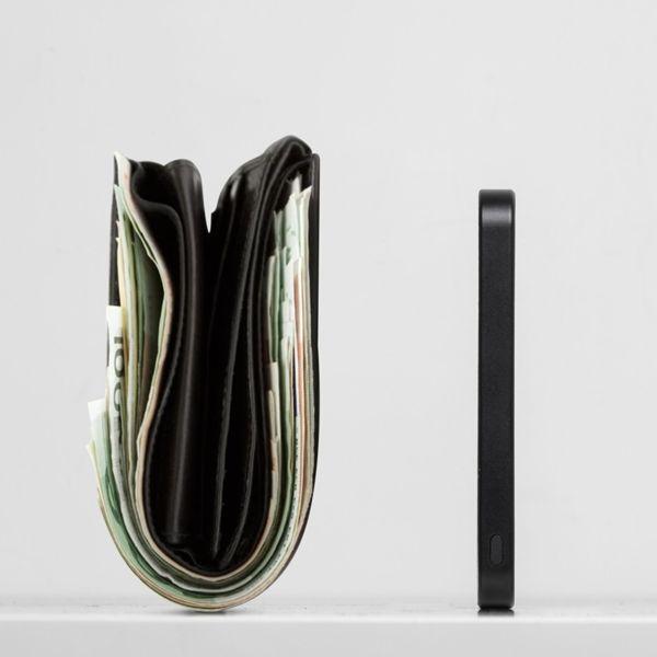 Produktbild Native Union (Re)Classic Qi2 Magnetic Powerbank 5000mAh Black (5000 mAh, 20 W)