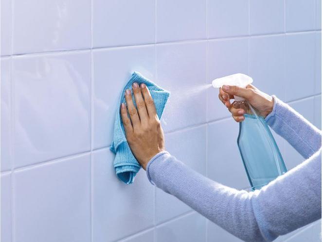 Produktbild tesa Powerbond doppelseitiges Montageband für Fliesen & Metall (19 mm)