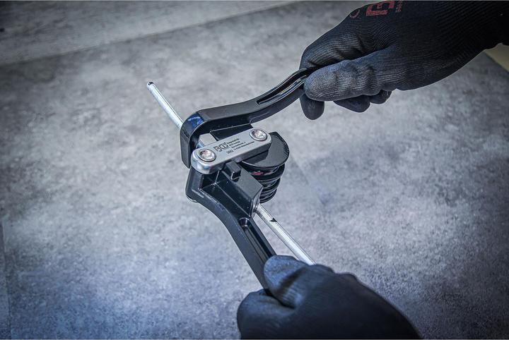 Actual product image BGS Pipe bending pliers