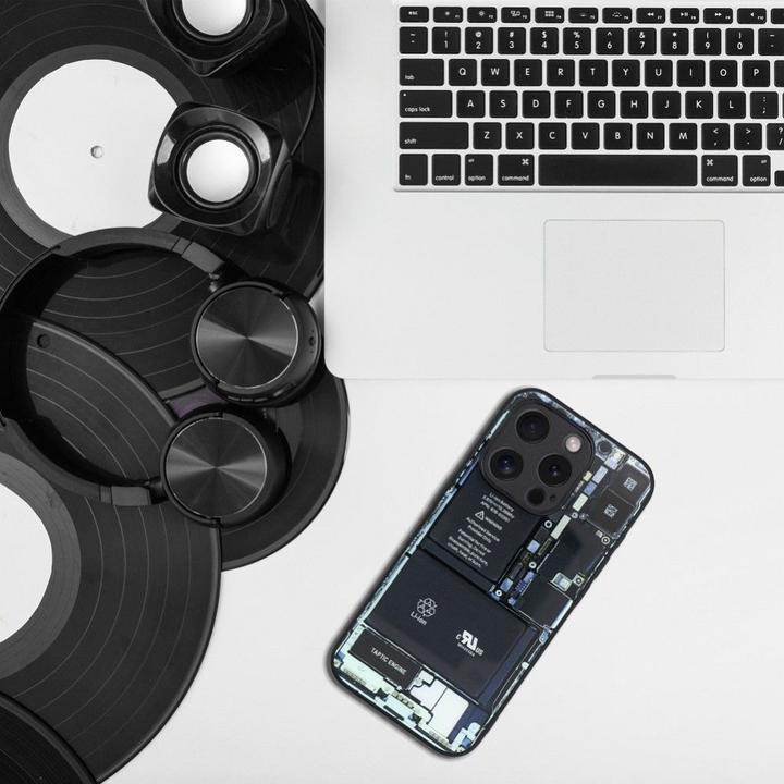 Actual product image OEM Back panel cover TECH case for IPHONE 15 design 1 (Apple iPhone 15)