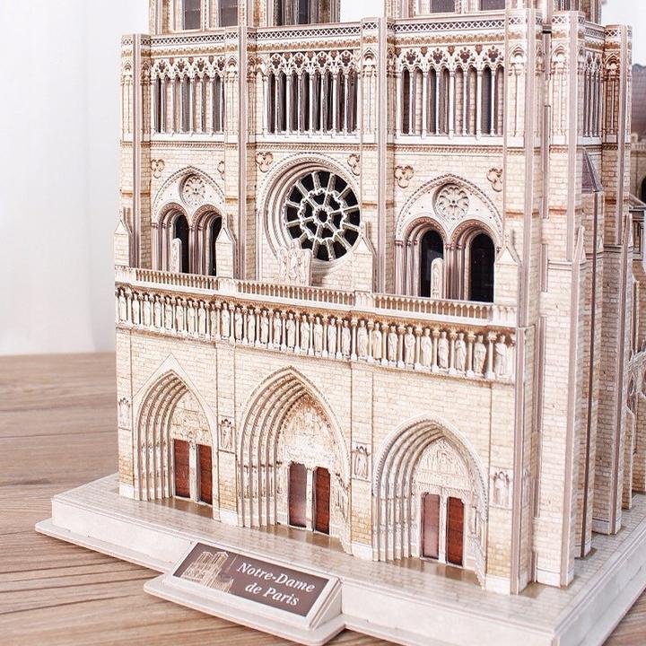 Actual product image Cubicfun 3D Jigsaw Noterdam Cathedral (293 pieces)