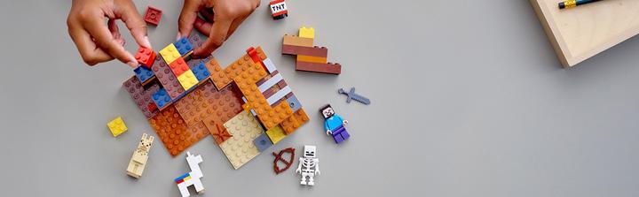 Actual product image LEGO The trading place (21167, LEGO Minecraft)