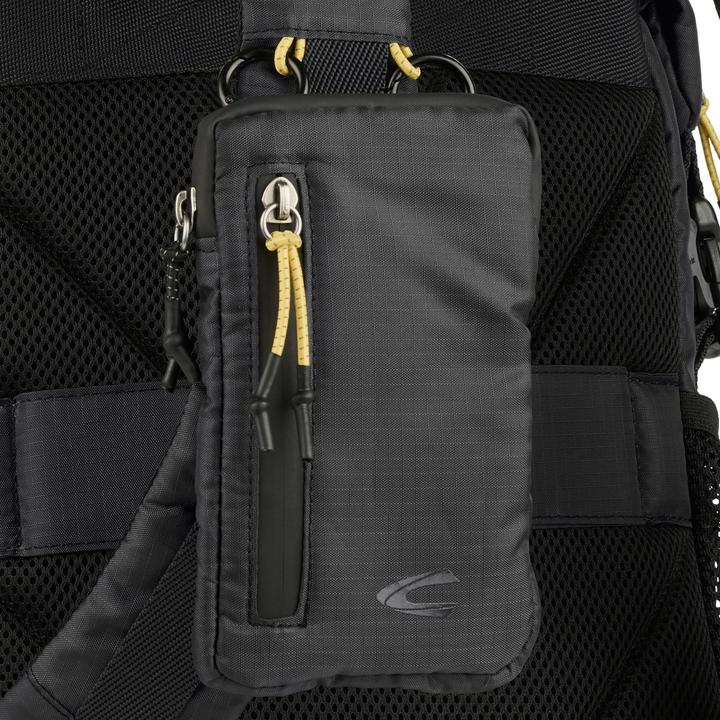 Actual product image Camel Active Shores Rolltop Rucksack mit gepolsterten Schulterriemen (25 l)