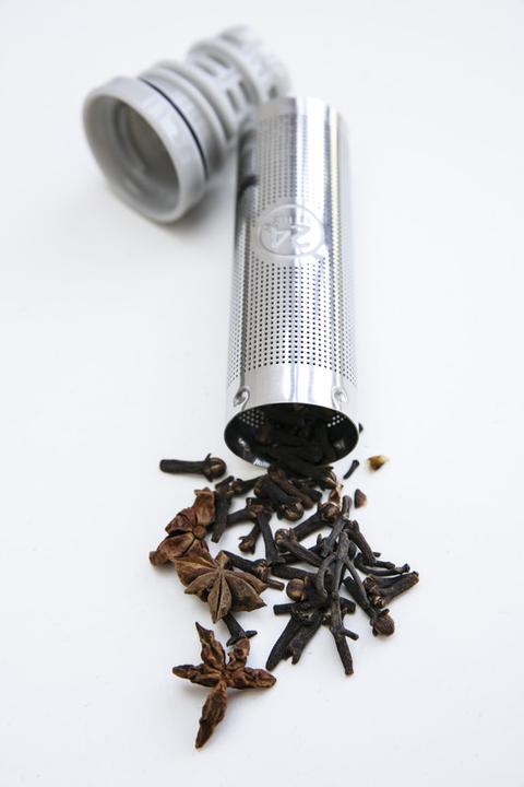 Actual product image 24 Bottles Infuser