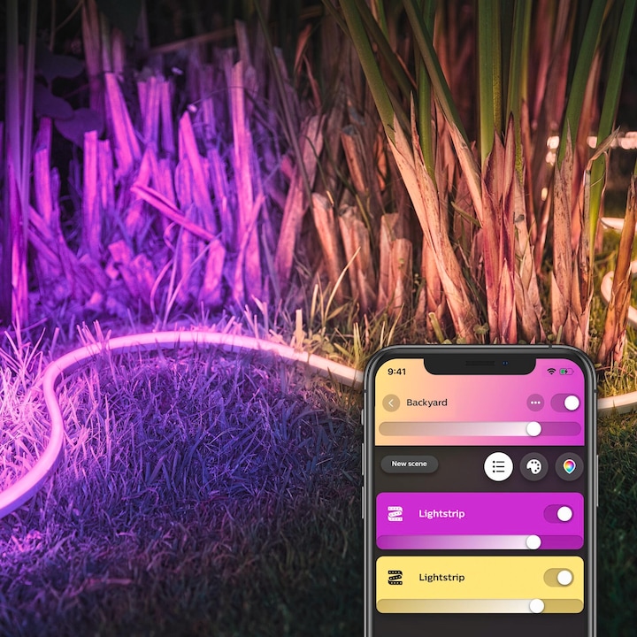 Image du produit Philips Hue Outdoor Lightstrip 5m fiche DE (Multicolore, 500 cm, Extérieur)