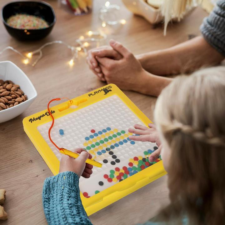 Actual product image Playmags Magna Dots magnetic drawing board L