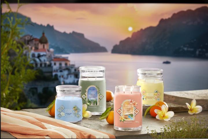 Actual product image Yankee Candle Azure Sky (368 g)