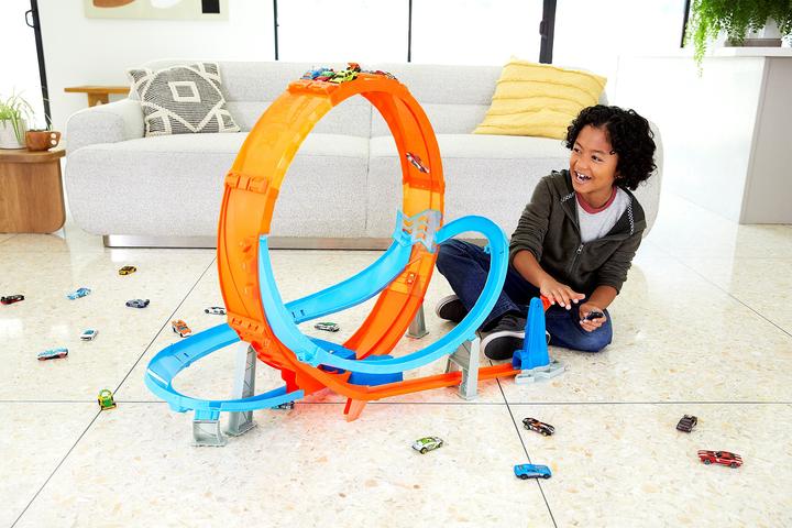 Actual product image Hot Wheels Action - Whirling loop
