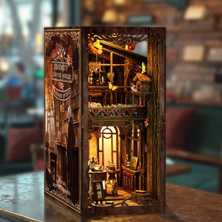 Produktbild LitNook Das Kaffeehaus der Gelassenheit - Book Nook