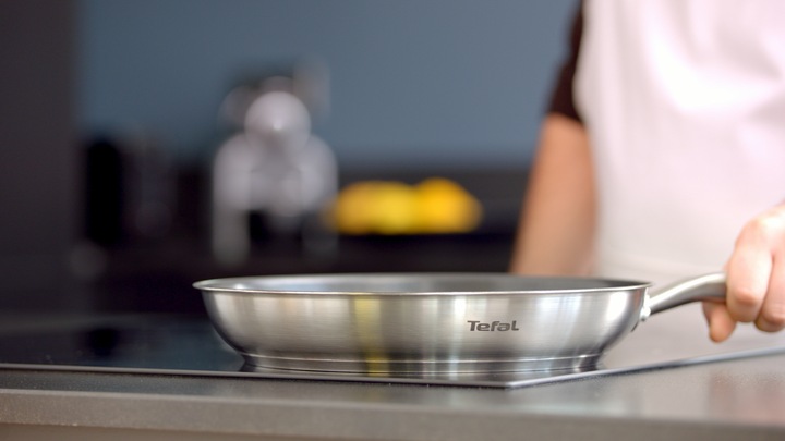Actual product image Tefal Virtuoso (24 cm, Frying pan, Stainless steel)