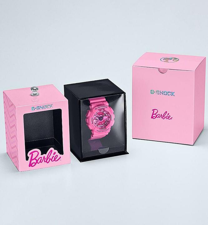 Actual product image Casio GMA-S110BE-4AER Damenuhr G-Shock x Barbie 46mm 20ATM (49 mm)