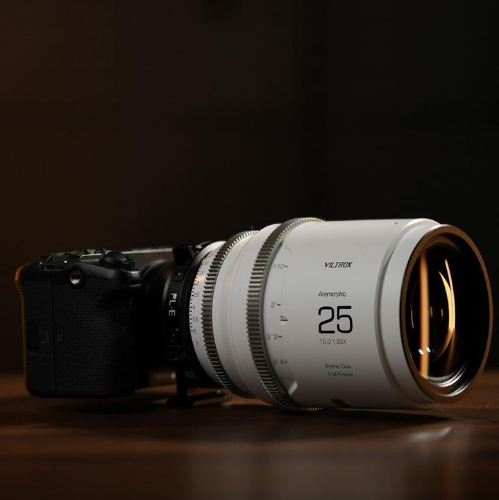 Immagine prodotto Viltrox Adattatore PL-E