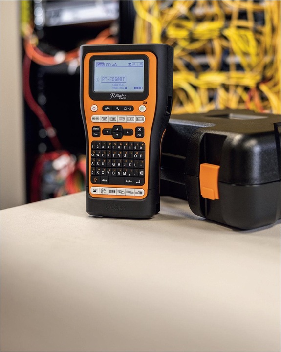 Produktbild Brother PTE560BTSP LETT MACH ELEC - GER/AUS/SWI
