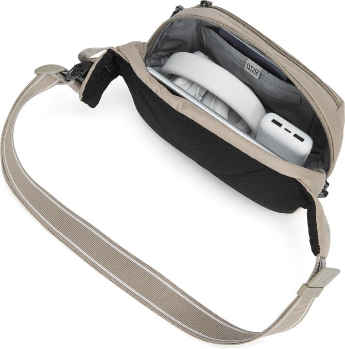 Actual product image Pacsafe V Hip Pack