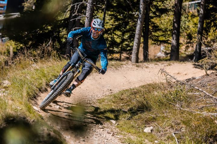 Actual product image Zimtstern ProTechZonez (M)