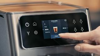 Produktbild WMF Perfection 640 Kaffeevollautomat (CP812D10), Silber