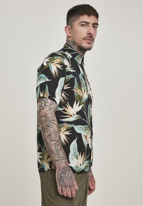 Actual product image Urban Classics Blossoms Resort Shirt (XL)