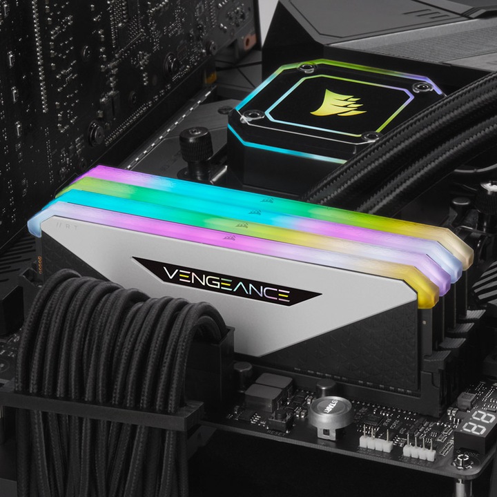 Image du produit Corsair Vengeance RGB RT (4 x 8GB, 3600 MHz, RAM DDR4, DIMM)