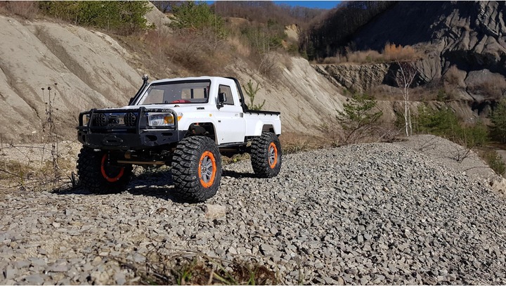 Produktbild Amewi AMXRock RCX10B (ARR Almost-Ready-to-Race)
