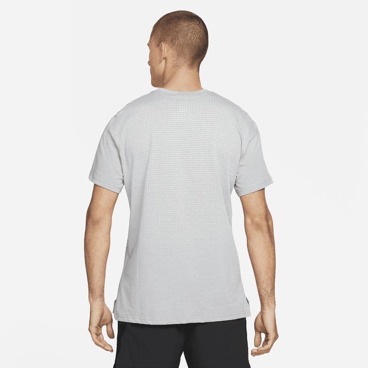 Actual product image Nike DD1828-073 (XXL)