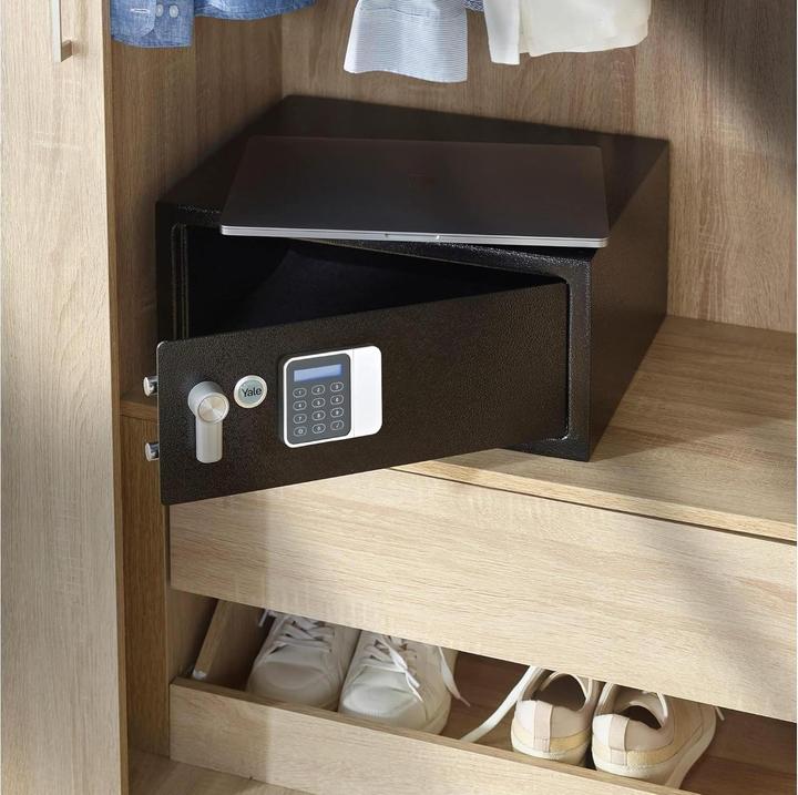 Actual product image Yale YE YLG200DB2 - Safe PIN code 24L (24 l)