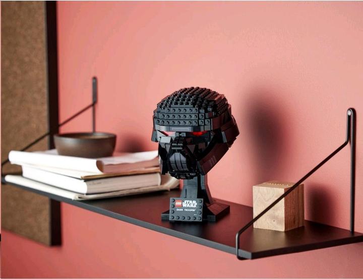 Actual product image LEGO Dark Trooper Helmet (75343, LEGO Star Wars, LEGO Rare Sets)