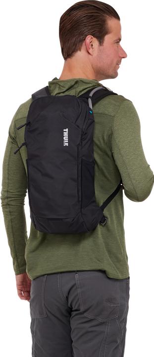 Actual product image Thule TAHP210 Black (10 l)