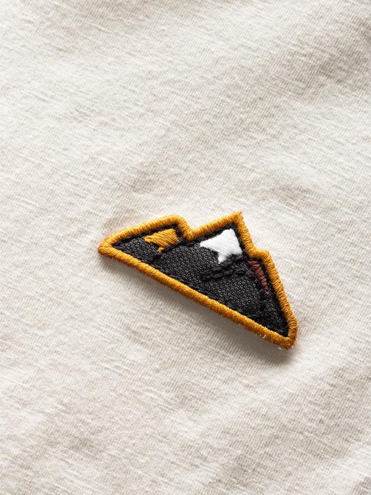 Actual product image Chillaz Women's Gandia Mountain Patch (42, XL)