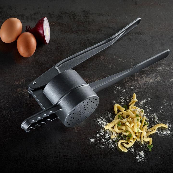 Image du produit Westmark Black Edition Spätzle-/Kartoffelpresse