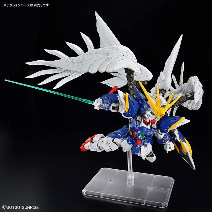 Actual product image Bandai Gundam - Wing Zero Master Grade SD