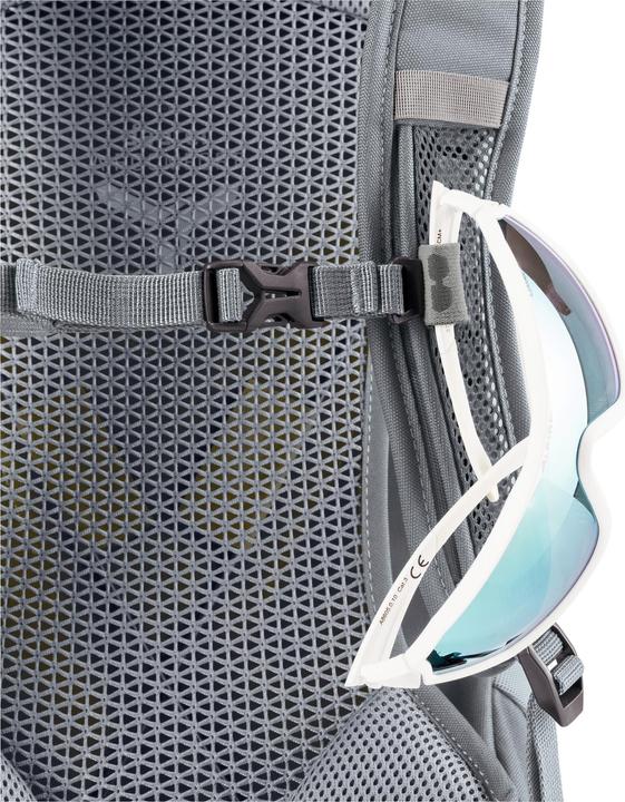 Actual product image Deuter AC Lite 17 (17 l)