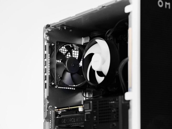 Produktbild HP Omen 16L TG03-0278ng (1000 GB, 32 GB, Intel Core i7-14700F, GeForce RTX 5060 Ti)