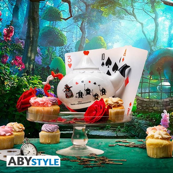 Actual product image ABYstyle Alice im Wunderland - The Queen of Hearts (1.20 l)