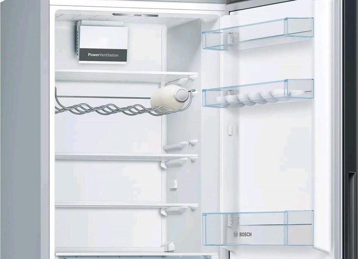 Produktbild Bosch Hausgeräte Serie 4 Freistehende KühlGefrierKombination186 x 60 cm, E (308 l)