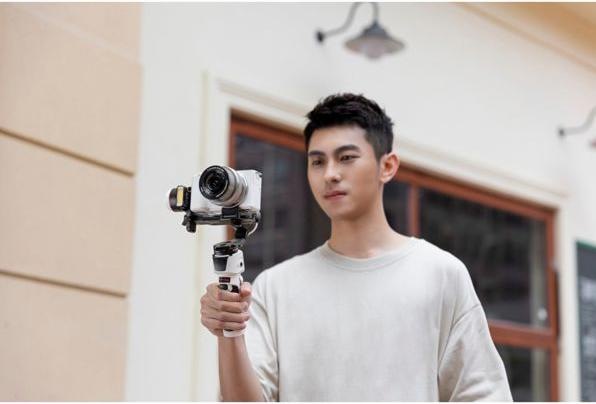 Image du produit Zhiyun Crane M3S Combo (Appareil photo reflex, Appareil photo à objectif interchangeable, 2.50 kg)