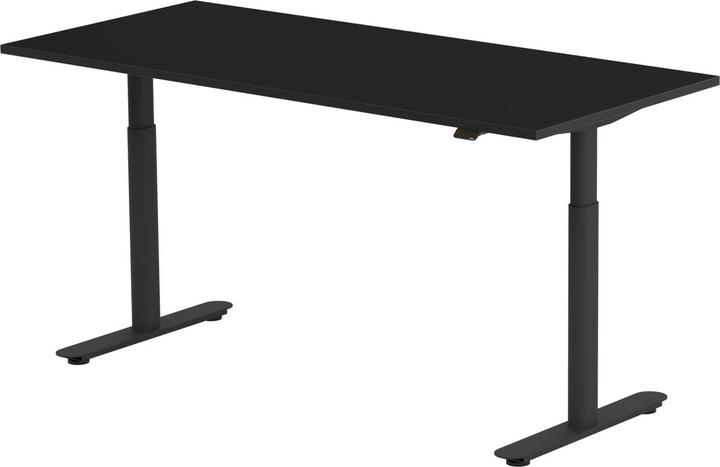Schwarz-Schwarz-Schwarz
