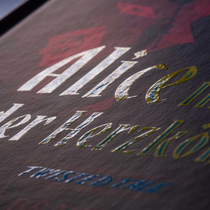 Image du produit Disney - Twisted Tales : Alice au pays de la Reine de Coeur (Allemand, Liz Braswell, Ronald Gutberlet, Walt Disney, 2022)