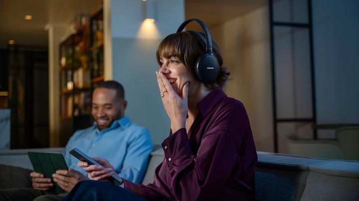 Actual product image Philips SHC5200M2/12 TV headphones (No noise cancellation, 30 h, Wireless)