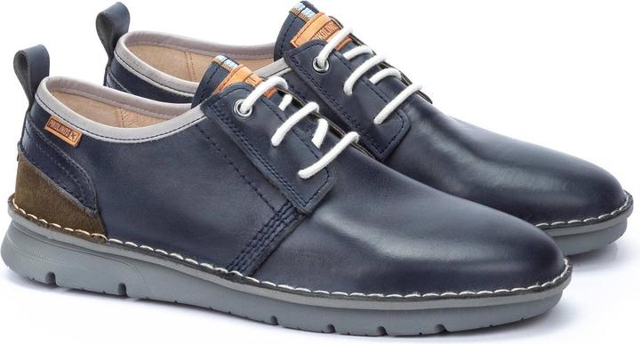 Actual product image Pikolinos Rivas (44)