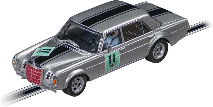 Produktbild Carrera D132 Mercedes-Benz 300 6.3 AMG