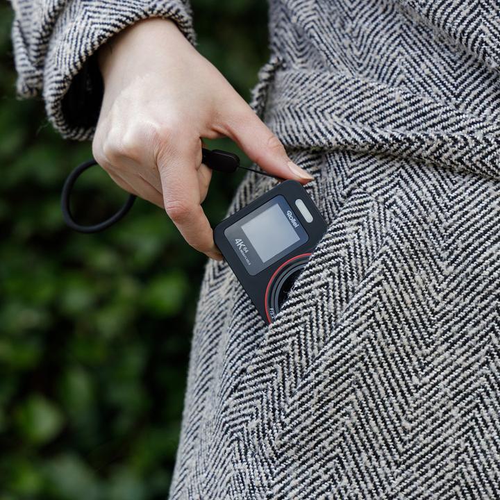 Actual product image Rollei Compactline Dual Screen (7.3 mm, 64 Mpx, 1/3.2")