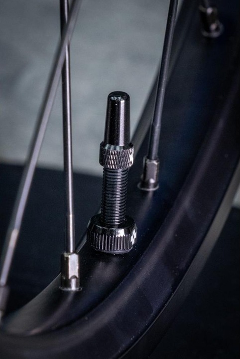 Produktbild Muc-Off V2 Tubeless Ventil Kit 44mm