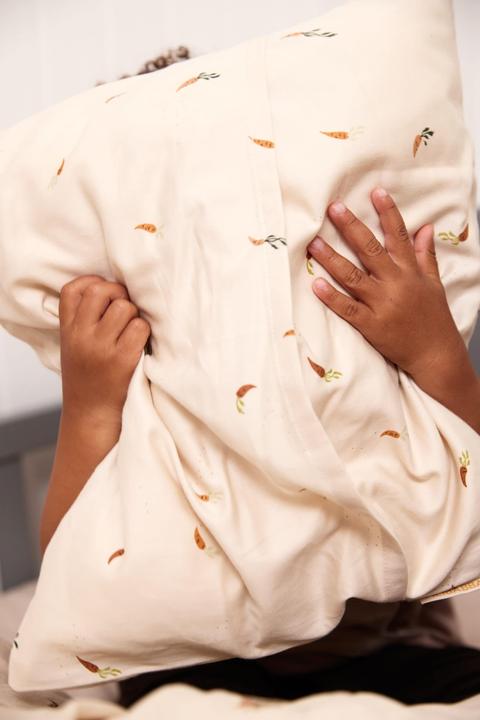 Image du produit Filibabba Linge de lit bébé GOTS - Carrot Thief (70 x 100 cm)