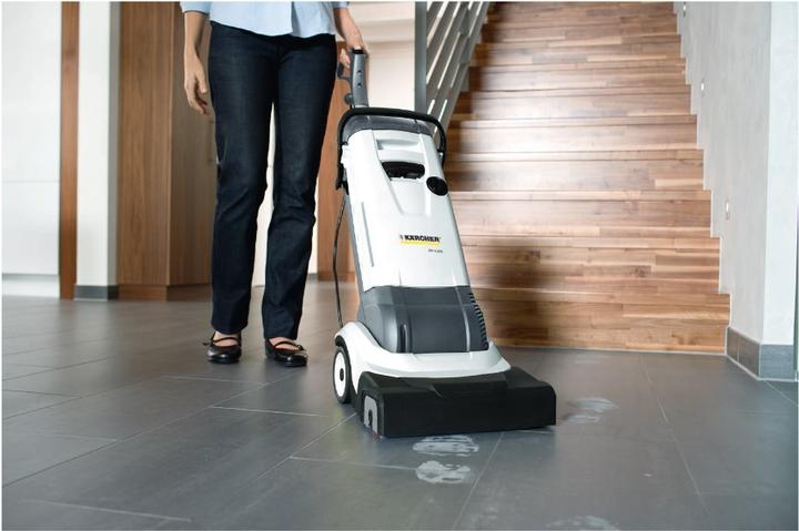 Actual product image Kärcher Br 4,300