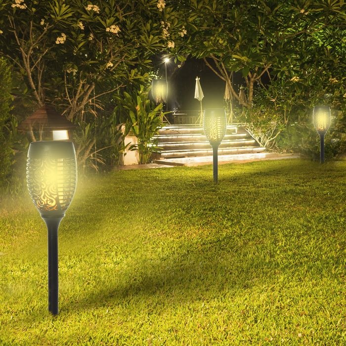 Immagine prodotto Swisshandel24 Luce solare, lampade solari da giardino, set di 4 lampade, 6-8 h, IP44 impermeabile, plastica (IP44)