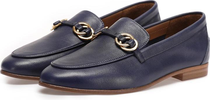 Actual product image Inuovo With this stylish and classic slip-on shoe from you will always be in style on important occasions. (40)